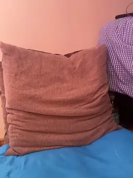 Snapshot of princesaliay chatting on December 15, 2025, 6:36 pm princesaliay online show from December 15, 2025, 6:36 pm