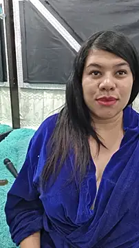 Snapshot of ALMAWHITE chatting on November 21, 2025, 4:17 pm ALMAWHITE online show from November 21, 2025, 4:17 pm