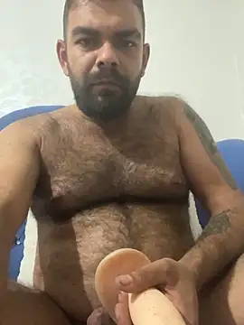 Snapshot of Umut1414 chatting on December 3, 2025, 10:42 pm Umut1414 online show from December 3, 2025, 10:42 pm