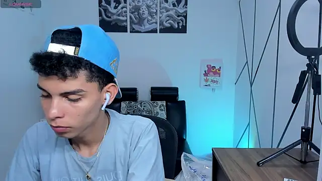 Room 69x online show from November 30, 2025, 3:29 am