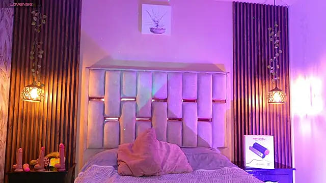 Room 69x online show from May 6, 2026, 1:15 pm
