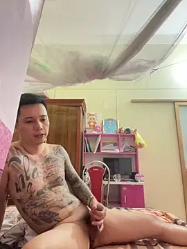 1jdjdjsj online show from November 18, 2025, 7:50 pm