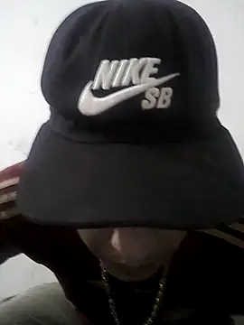 Ariihot online show from November 6, 2025, 7:12 am