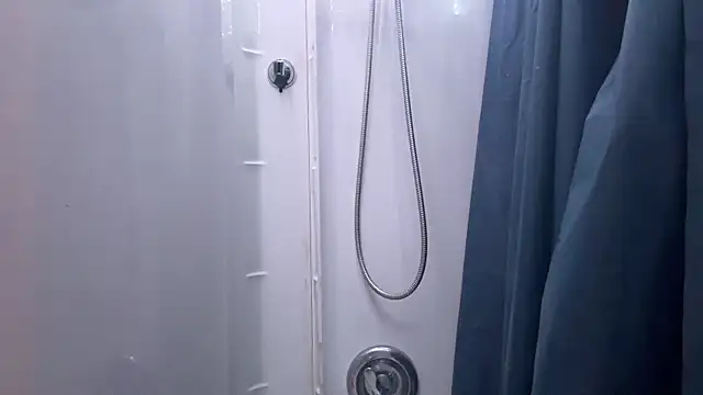 Snapshot of Pussyismyfavoritetaste chatting on March 5, 2026, 2:19 am Pussyismyfavoritetaste online show from March 5, 2026, 2:19 am