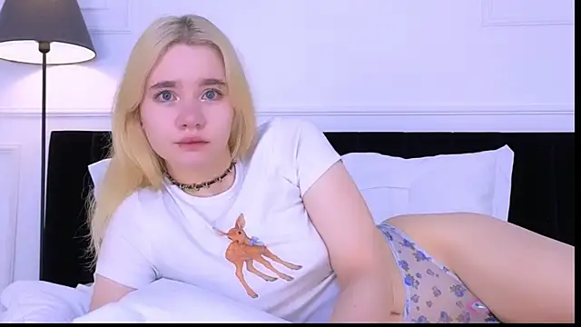 ANNABELLE LU online show from November 11, 2025, 2:28 am