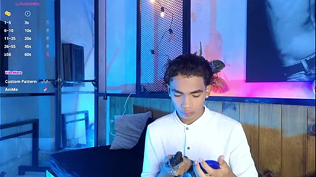 AlanCutee online show from March 22, 2026, 11:34 am