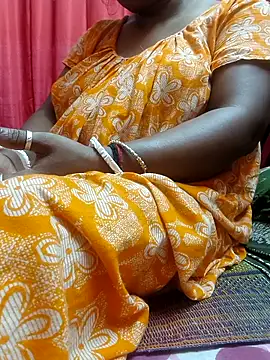 Snapshot of Cute-Swewty chatting on March 21, 2026, 12:20 pm Cute-Swewty online show from March 21, 2026, 12:20 pm