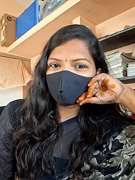 Tamil Dharani online show from February 19, 2026, 5:37 am