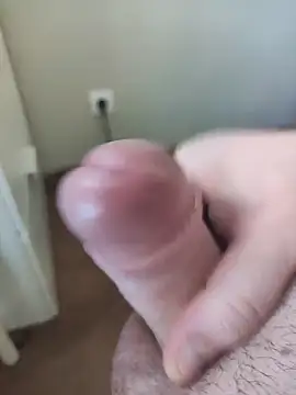 TobyDick13 online show from November 24, 2025, 6:57 am