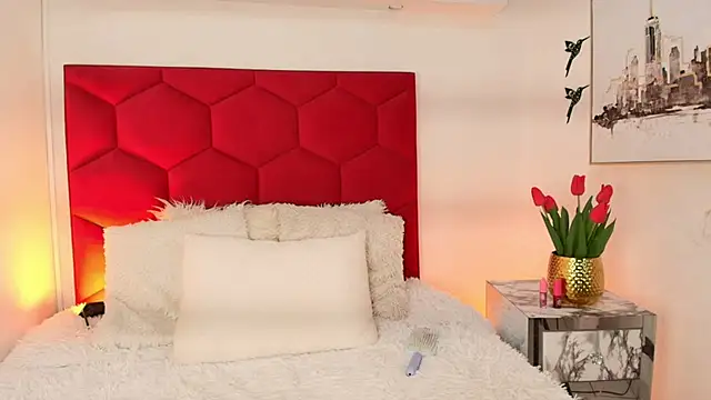 Snapshot of Alaia_Snow chatting on November 30, 2025, 9:04 pm Alaia Snow online show from November 30, 2025, 9:04 pm