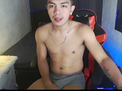 Hunky paul online show from April 28, 2026, 1:48 pm
