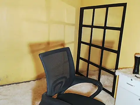 Hunky paul online show from November 9, 2025, 12:47 am