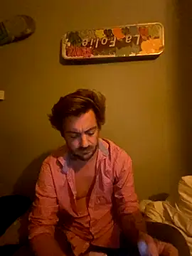 Snapshot of 3615-ULLA chatting on November 28, 2025, 5:57 pm 3615-ULLA online show from November 28, 2025, 5:57 pm