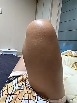 aloan Tk online show from October 18, 2025, 9:28 pm