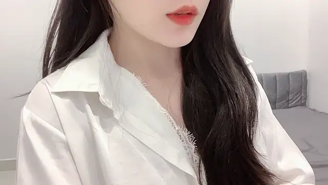 Snapshot of ___Lily___ chatting on May 1, 2026, 3:39 pm Lily online show from May 1, 2026, 3:39 pm
