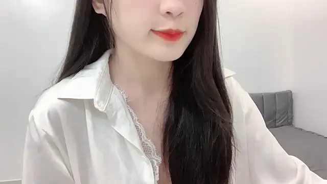 Snapshot of ___Lily___ chatting on May 5, 2026, 3:48 pm Lily online show from May 5, 2026, 3:48 pm