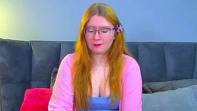 Snapshot of AliceAllisons chatting on February 6, 2026, 6:26 pm AliceAllisons online show from February 6, 2026, 6:26 pm