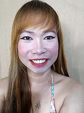 Snapshot of Tsfelicity_youngxx chatting on May 15, 2026, 12:03 pm Tsfelicity youngxx online show from May 15, 2026, 12:03 pm