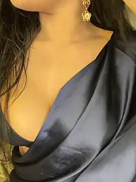 Snapshot of KARISHMA-STRIP chatting on February 23, 2026, 9:15 pm KARISHMA-STRIP online show from February 23, 2026, 9:15 pm