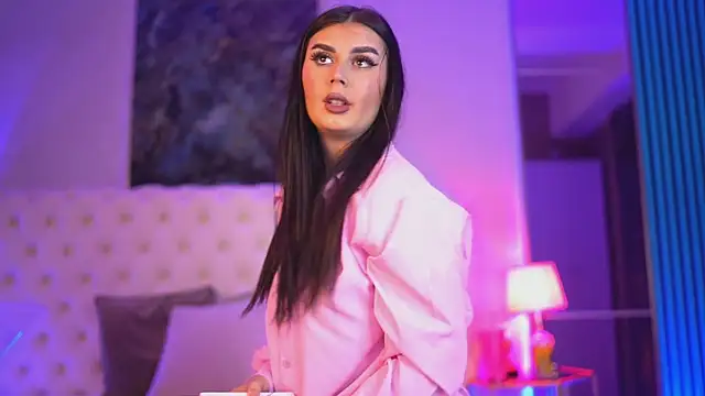 KendraMoon online show from October 23, 2025, 3:10 pm