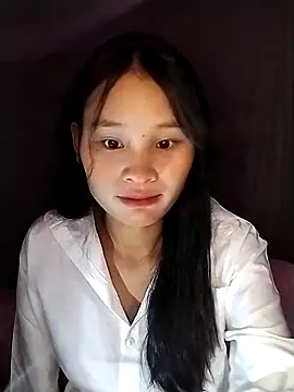 saronla 03 online show from October 27, 2025, 3:07 am