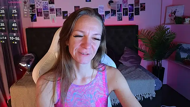 Jesica mooon online show from January 17, 2026, 1:31 am