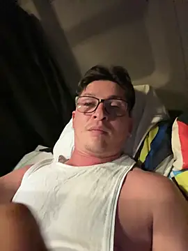 Snapshot of serxxx1287 chatting on December 14, 2025, 6:46 pm serxxx1287 online show from December 14, 2025, 6:46 pm