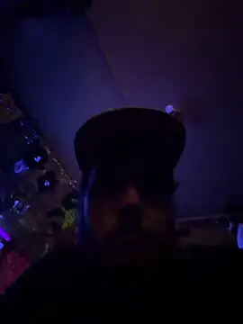 Snapshot of high3ndlowlife chatting on November 13, 2025, 7:45 am high3ndlowlife online show from November 13, 2025, 7:45 am