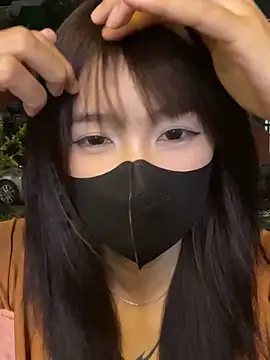 Snapshot of __BabyShowPublic__ chatting on October 9, 2025, 1:44 pm BabyShowPublic online show from October 9, 2025, 1:44 pm