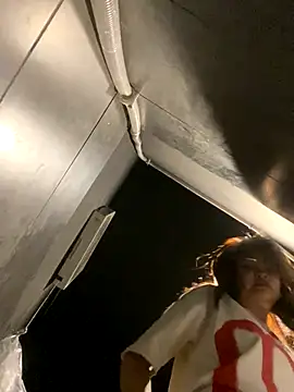 Snapshot of __BabyShowPublic__ chatting on November 9, 2025, 3:38 pm BabyShowPublic online show from November 9, 2025, 3:38 pm