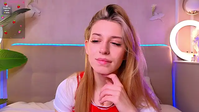 Snapshot of BonnieWalton chatting on December 5, 2025, 8:02 am BonnieWalton online show from December 5, 2025, 8:02 am