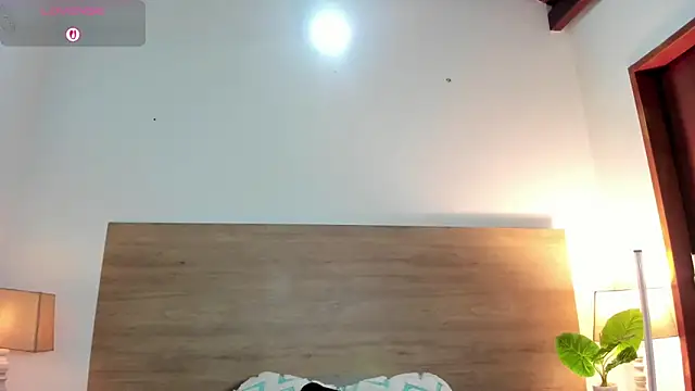 BellaNixs online show from March 6, 2026, 11:16 am