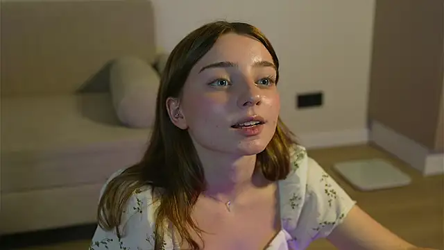 Snapshot of _floret_joy_ chatting on December 2, 2025, 6:31 pm floret joy online show from December 2, 2025, 6:31 pm