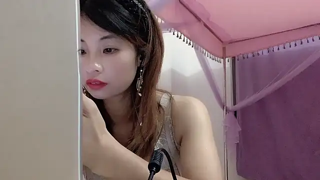 Snapshot of xxiaohong chatting on September 17, 2025, 4:42 pm xxiaohong online show from September 17, 2025, 4:42 pm
