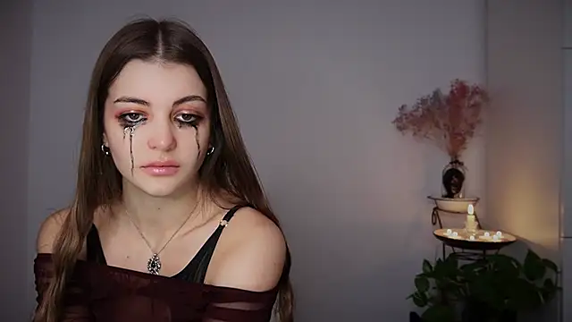 MayTease online show from October 31, 2025, 8:49 pm