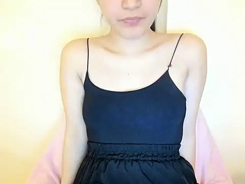 Snapshot of Mayachka333 chatting on March 2, 2026, 4:25 pm Mayachka333 online show from March 2, 2026, 4:25 pm