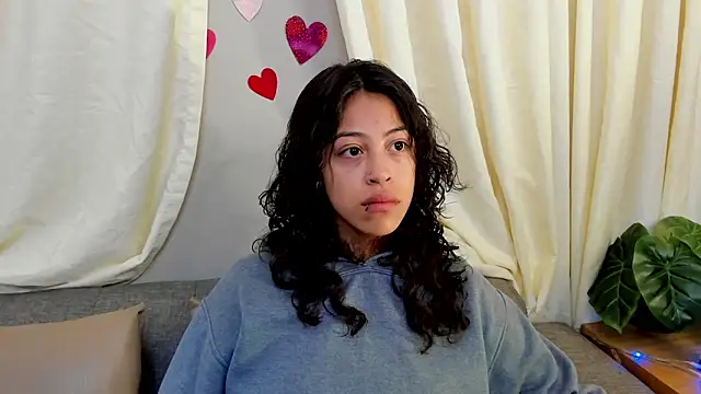 liily grey online show from September 30, 2025, 2:23 pm