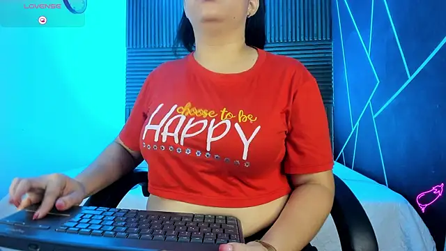 Snapshot of SamaraAnders_ chatting on August 6, 2026, 5:02 am SamaraAnders online show from August 6, 2026, 5:02 am