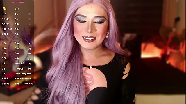 Snapshot of mslilly_croft chatting on March 19, 2026, 5:35 pm mslilly croft online show from March 19, 2026, 5:35 pm