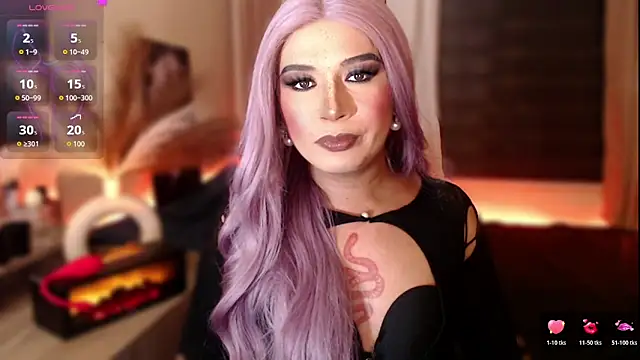 Snapshot of mslilly_croft chatting on February 20, 2026, 4:42 pm mslilly croft online show from February 20, 2026, 4:42 pm