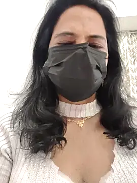 mallu-lover online show from March 7, 2026, 3:35 am