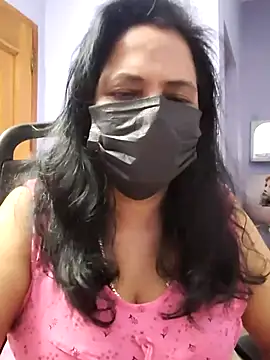 mallu-lover online show from September 22, 2025, 2:17 am