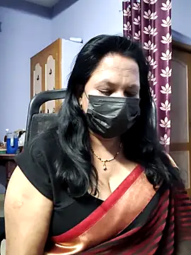 mallu-lover online show from October 8, 2025, 1:18 am