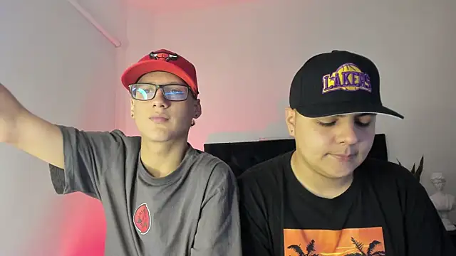 NoahLux online show from October 1, 2025, 7:29 pm