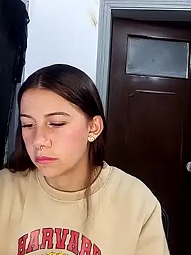 CharlotteSex  online show from November 12, 2025, 9:13 am