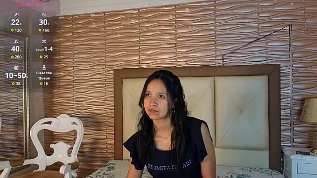 Snapshot of Miladiosa chatting on June 22, 2026, 12:13 pm Miladiosa online show from June 22, 2026, 12:13 pm
