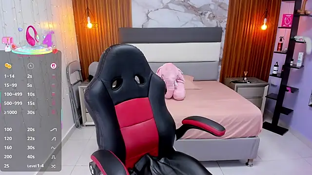 Snapshot of ROSIE_MOSS chatting on October 29, 2025, 7:46 pm ROSIE MOSS online show from October 29, 2025, 7:46 pm