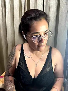 Snapshot of Camila_Garcia_ chatting on September 21, 2025, 6:29 am Camila Garcia online show from September 21, 2025, 6:29 am