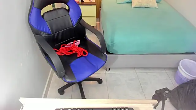 Snapshot of ALISSON_BARKER chatting on November 29, 2025, 12:16 pm ALISSON BARKER online show from November 29, 2025, 12:16 pm