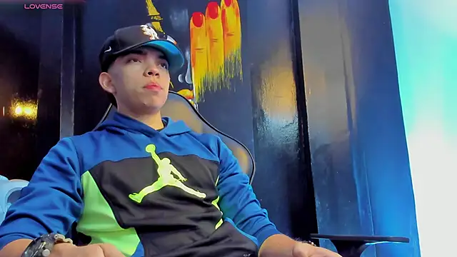 Snapshot of Eryonbradley chatting on September 19, 2025, 11:14 am Eryonbradley online show from September 19, 2025, 11:14 am